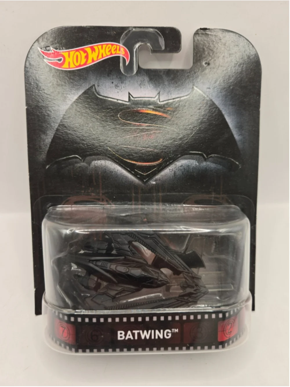 New Hot Wheels Retro Entertainment Batman vs Superman Batwing Black